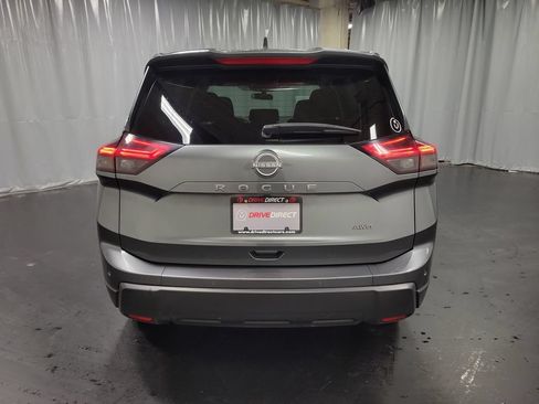 Used 2024 Nissan Rogue S AWD/4WD image 7