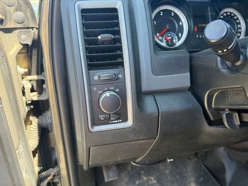 Used 2015 RAM 2500 Tradesman w/ Chrome Appearance Group AWD/4WD image 26