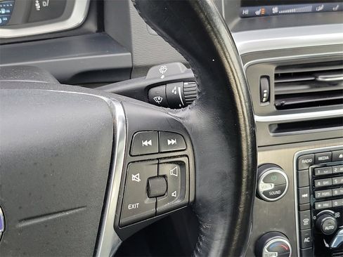 Used 2014 Volvo S60 T5 image 25