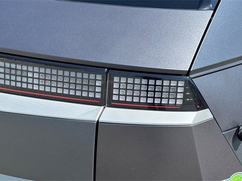 Used 2023 Hyundai Ioniq 5 Limited image 50