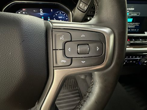 Certified 2026 Chevrolet Silverado 1500 LT AWD/4WD image 34