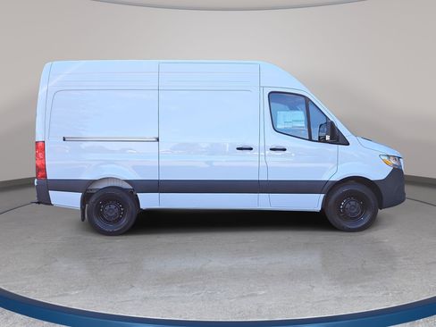 New 2026 Mercedes-Benz Sprinter 144 Cargo image 4