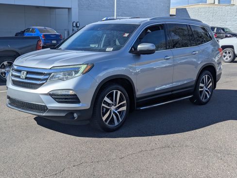 Used 2016 Honda Pilot Touring image 5