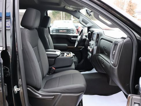 Certified 2020 GMC Sierra 1500 SLE w/ SLE Value Package image 35