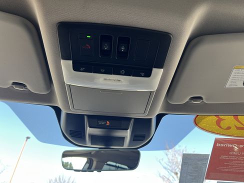 Certified 2023 Nissan Rogue Platinum w/ Platinum Premium Package image 29