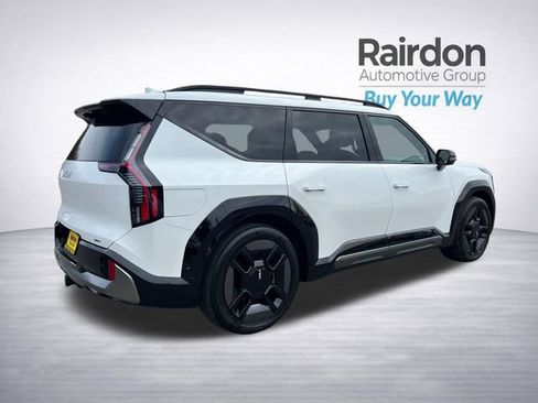 Used 2024 Kia EV9 GT-Line image 9