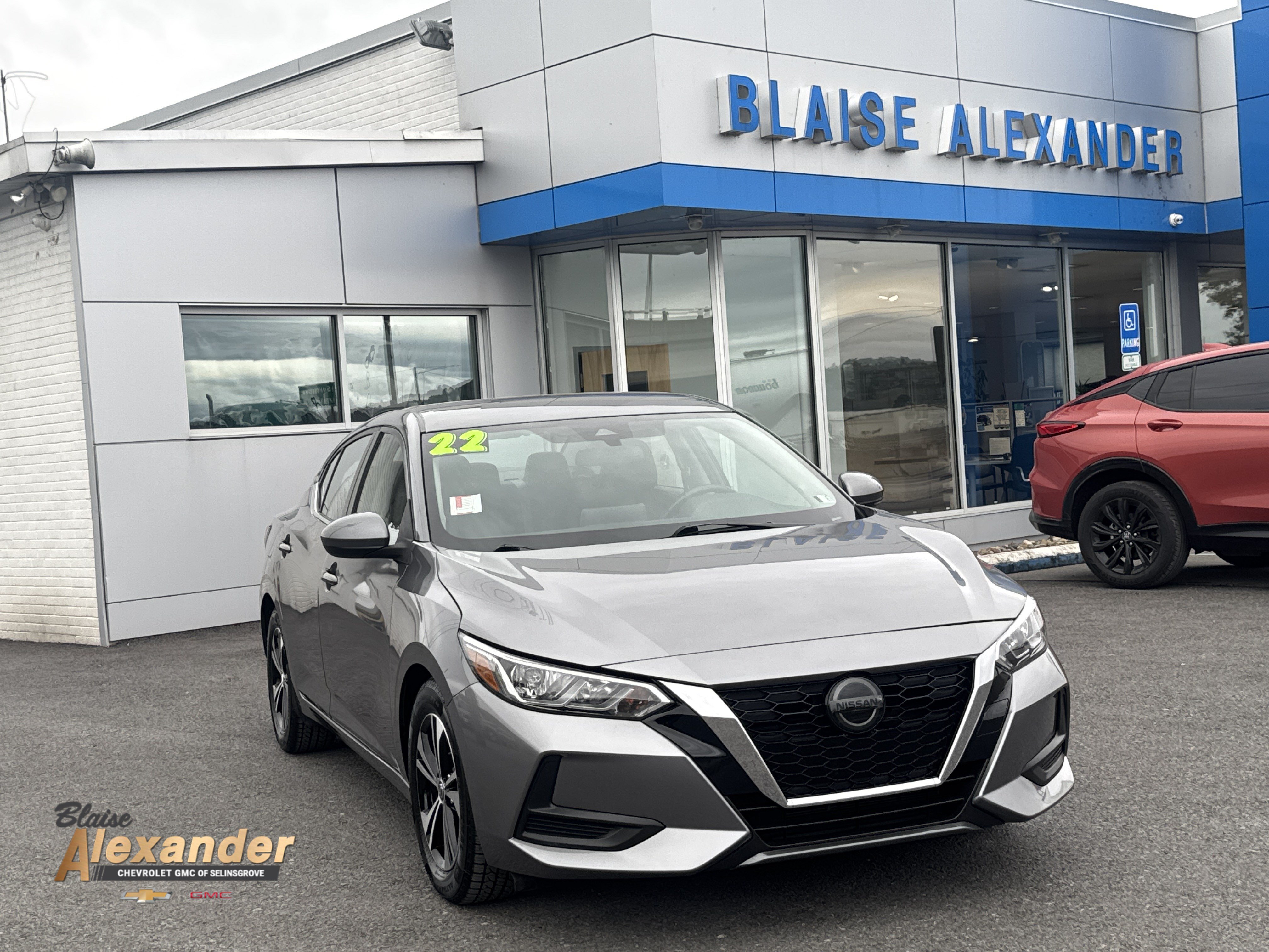 Used 2022 Nissan Sentra SV w/ Trunk Package FWD image 1
