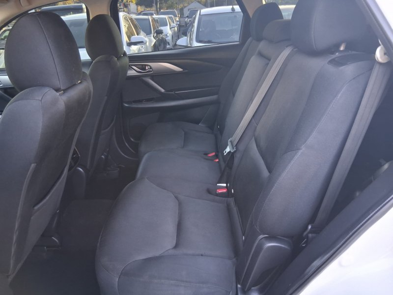 Used 2019 MAZDA CX-9 Sport FWD image 9