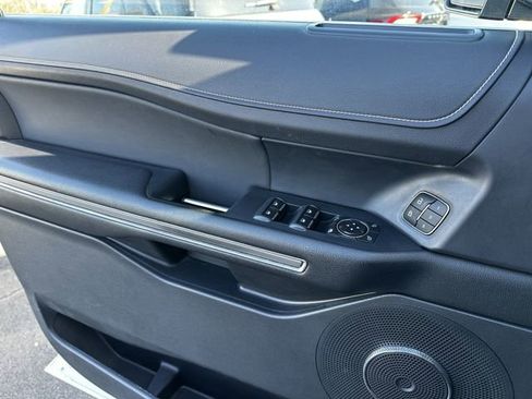 Certified 2022 Ford Expedition XLT image 31