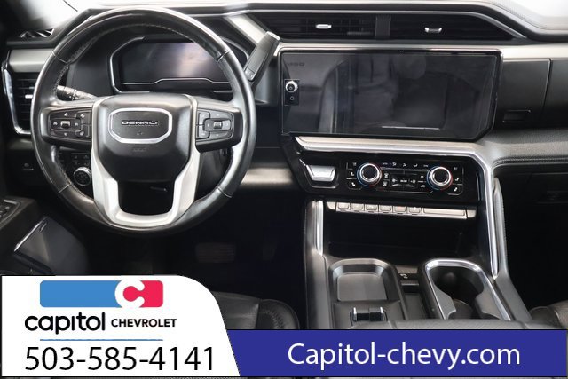 Used 2024 GMC Sierra 3500 Denali w/ Denali Reserve Package AWD/4WD image 15