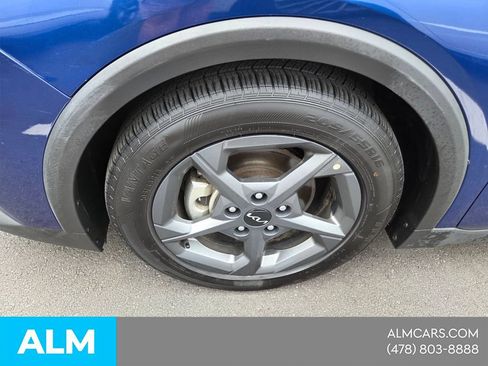 Used 2025 Kia K4 FWD image 3