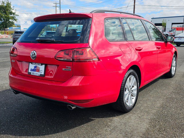 Used 2017 Volkswagen Golf S AWD/4WD image 3