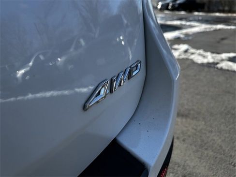 Certified 2022 Ford Explorer XLT w/ Equipment Group 202A image 48