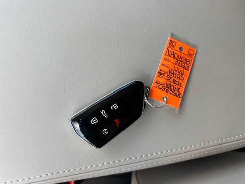 Used 2026 Volkswagen Atlas SE AWD/4WD image 17