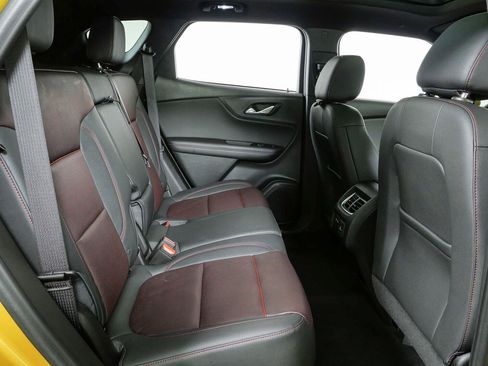 Used 2022 Chevrolet Blazer RS w/ Enhanced Convenience Package FWD image 23