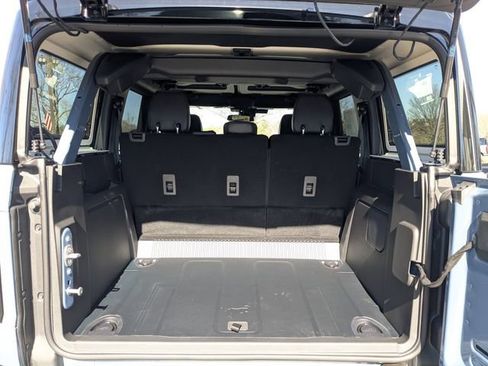 New 2025 Ford Bronco Badlands image 13