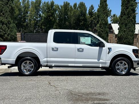 Used 2024 Ford F150 XLT RWD image 3