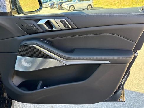 New 2026 BMW X7 M60i image 31