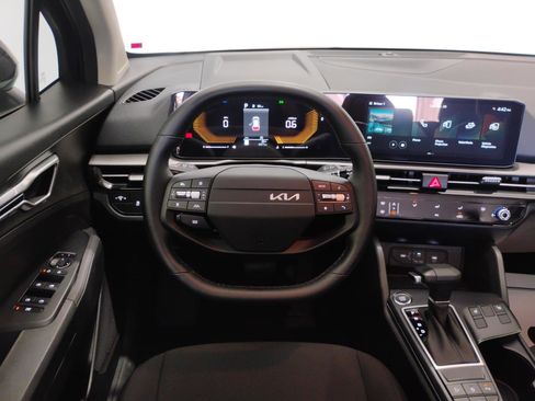 Used 2026 Kia Sportage LX w/ LX Convenience Package FWD image 53