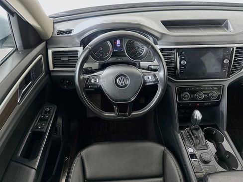Used 2018 Volkswagen Atlas SEL image 4