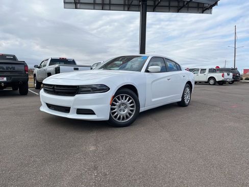 Used 2022 Dodge Charger Police image 3