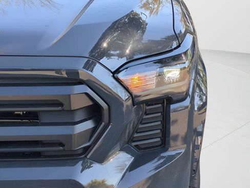 New 2025 Toyota Tacoma SR5 AWD/4WD image 10