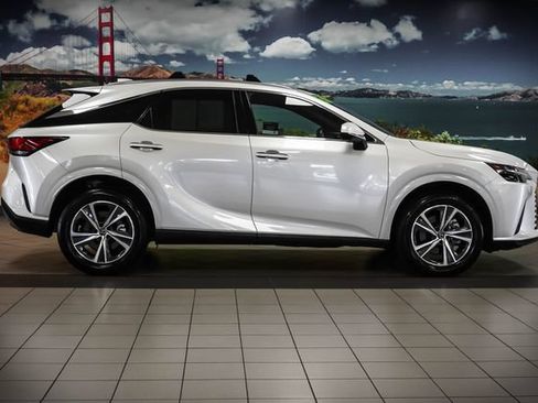 Certified 2024 Lexus RX 350 Premium w/ Cold Area Package FWD image 4