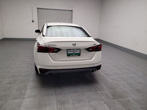 Used 2021 Nissan Altima 2.5 SR FWD image 6