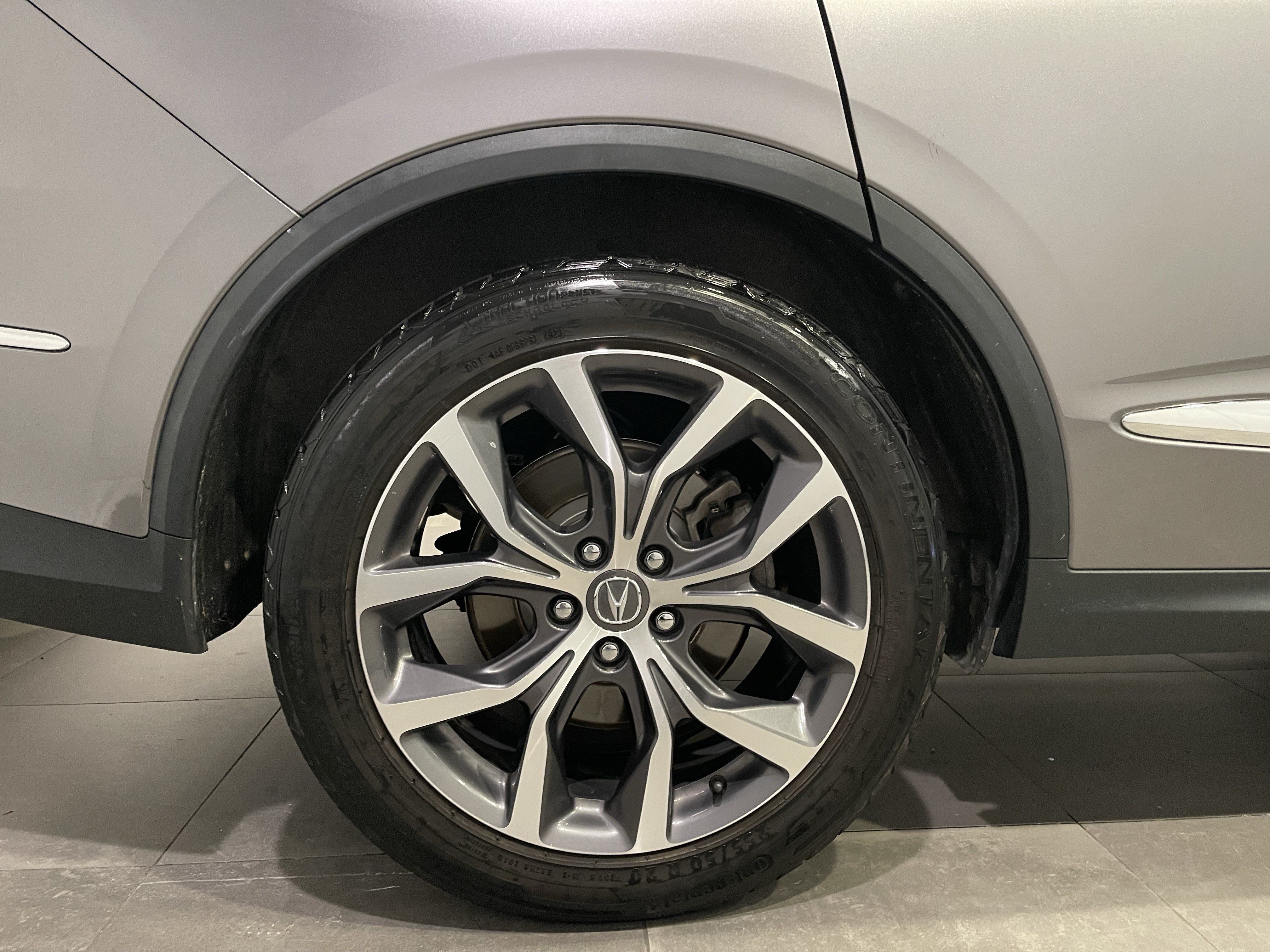 Used 2022 Acura MDX w/ Technology Package AWD/4WD image 9