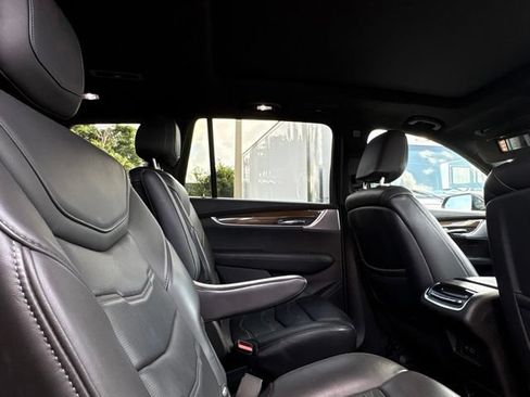 Certified 2023 Cadillac XT6 Premium Luxury w/ Platinum Package AWD/4WD image 30