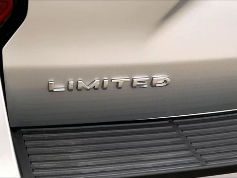 Certified 2019 Ford Expedition Max Limited RWD image 10