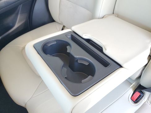 Used 2019 MAZDA CX-5 Touring image 11