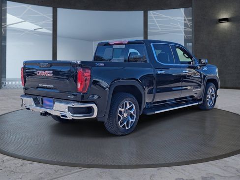 Used 2022 GMC Sierra 1500 SLT w/ SLT Premium Plus Package image 6