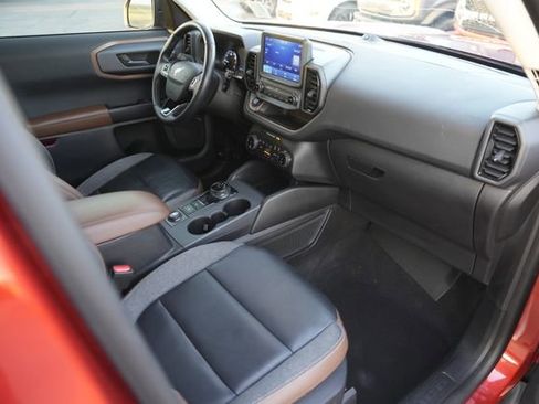 Used 2023 Ford Bronco Sport Outer Banks w/ Tech Package image 18