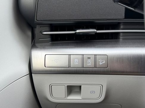 New 2026 Hyundai Kona SE AWD/4WD image 19