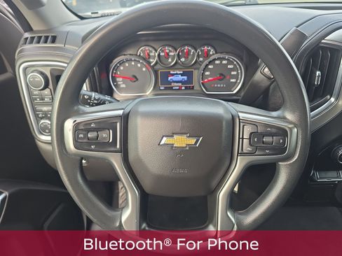 Used 2020 Chevrolet Silverado 1500 LT image 16