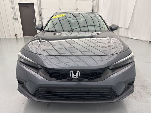 Used 2023 Honda Civic LX image 2