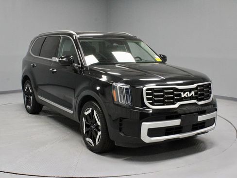 Used 2025 Kia Telluride S AWD/4WD image 1