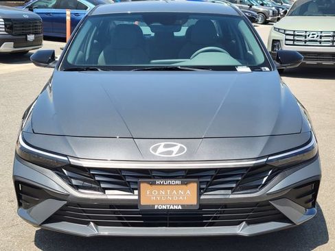 New 2026 Hyundai Elantra Sport FWD image 22