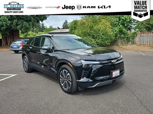 Used 2024 Chevrolet Blazer EV LT AWD/4WD image 9