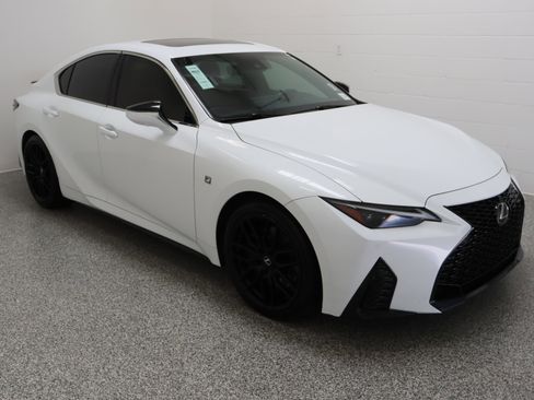 Used 2023 Lexus IS 350 F Sport RWD image 4