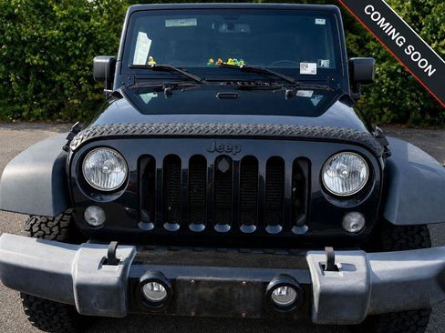 Used 2016 Jeep Wrangler Sport AWD/4WD image 4