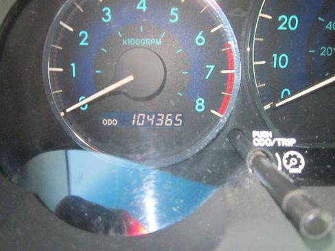 Used 2008 Toyota Sienna CE image 23