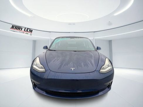 Used 2020 Tesla Model 3 Standard Range Plus image 7
