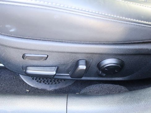 Used 2023 Kia Stinger GT2 image 34