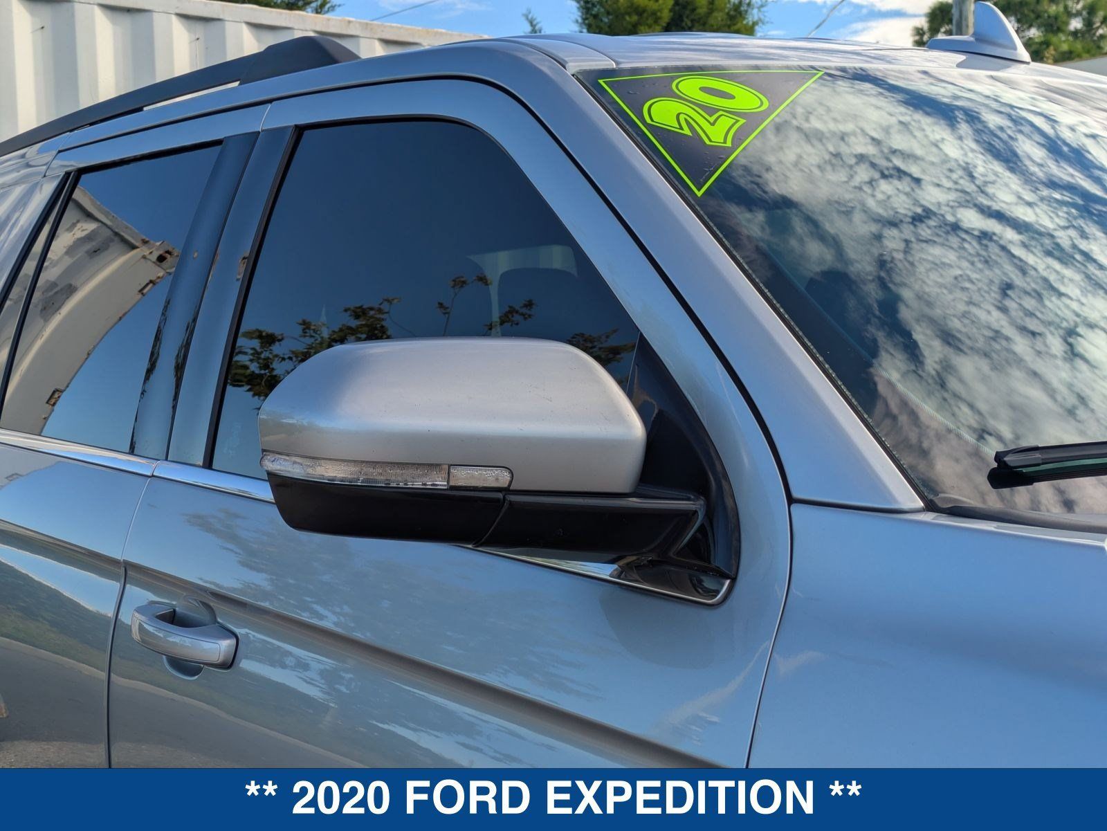 Used 2020 Ford Expedition XLT w/ Equipment Group 202A RWD image 11