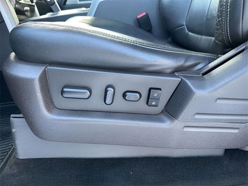 Used 2014 Ford F150 FX4 w/ Equipment Group 402A Luxury image 24