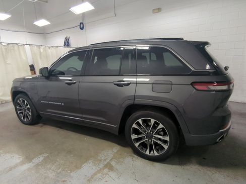 Used 2022 Jeep Grand Cherokee Overland image 9