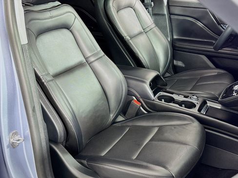 Used 2022 Lincoln Corsair Grand Touring w/ Towing Package image 38