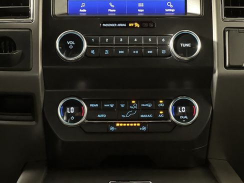 Used 2021 Ford Expedition XLT AWD/4WD image 20